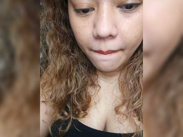 DianeHansen10, live now on BongaCams