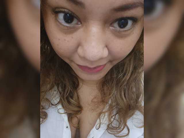 DianeHansen10 live cam on BongaCams