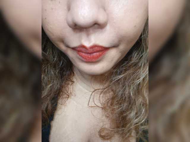 DianeHansen10 live cam on BongaCams