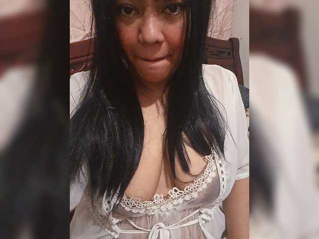 DianeHansen10 live cam preview