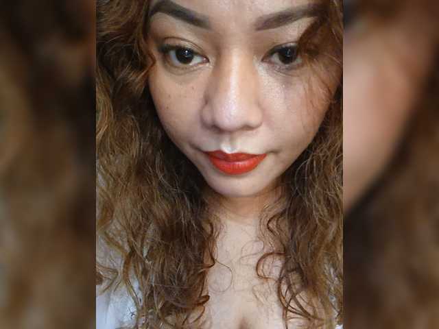 DianeHansen10 live cam on BongaCams