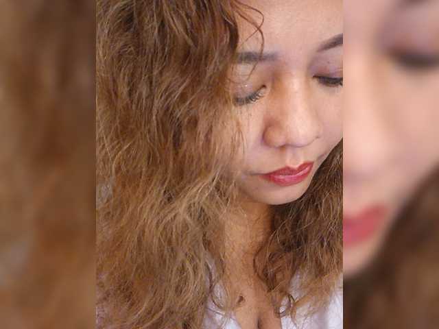 DianeHansen10 live cam on BongaCams