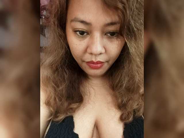 DianeHansen10 live cam on BongaCams