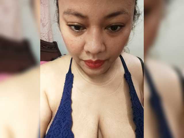 DianeHansen10 live cam on BongaCams