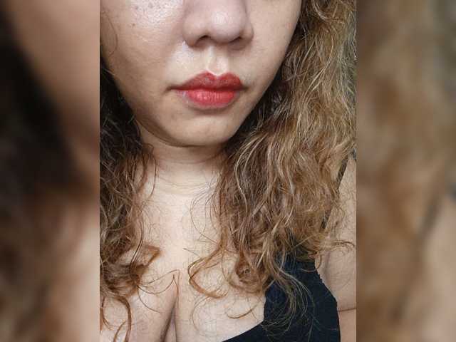 DianeHansen10 live cam on BongaCams
