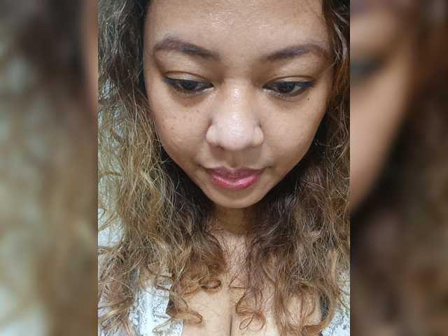 DianeHansen10 live cam on BongaCams