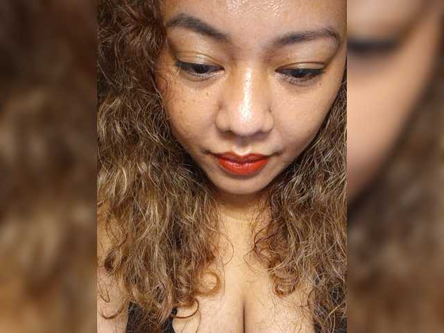 DianeHansen10 live cam on BongaCams