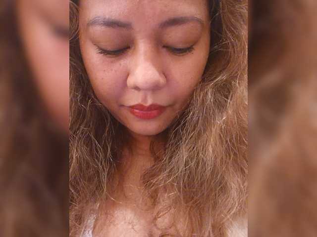 DianeHansen10 live cam on BongaCams