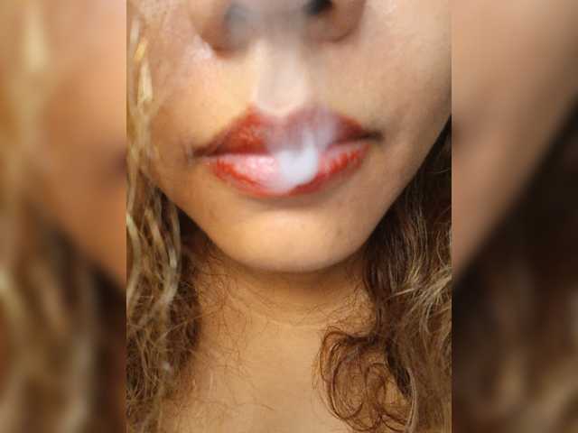 DianeHansen10 live cam on BongaCams