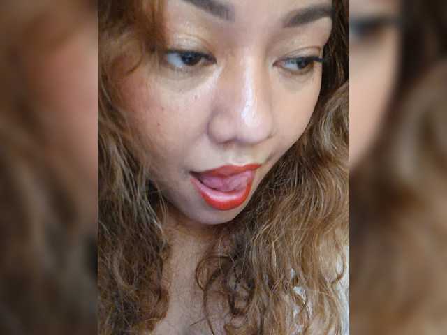 DianeHansen10 en vivo en BongaCams