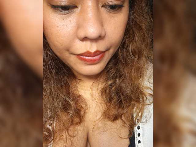 DianeHansen10 live cam on BongaCams