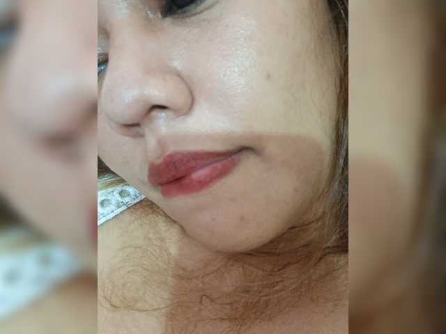 DianeHansen10 live cam on BongaCams