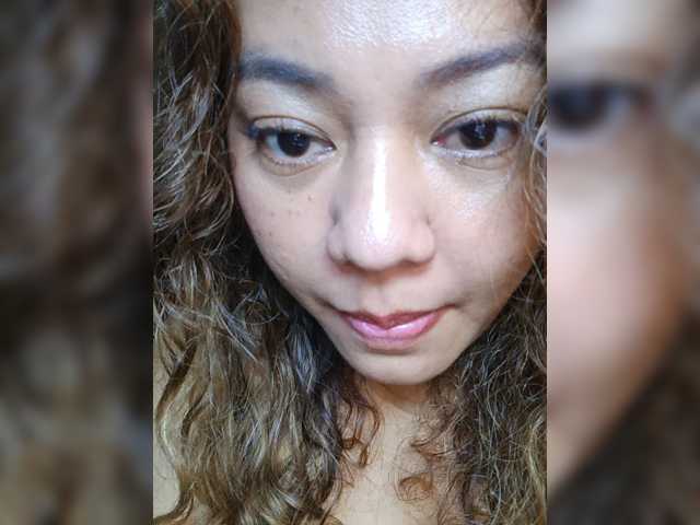 DianeHansen10 live cam on BongaCams