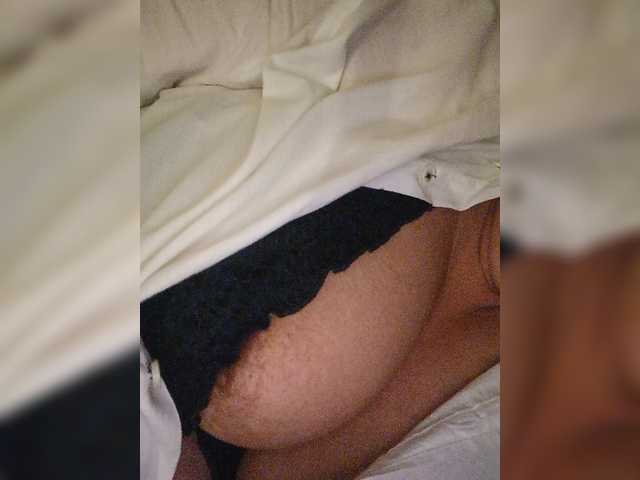 DianeHansen10 live cam on BongaCams