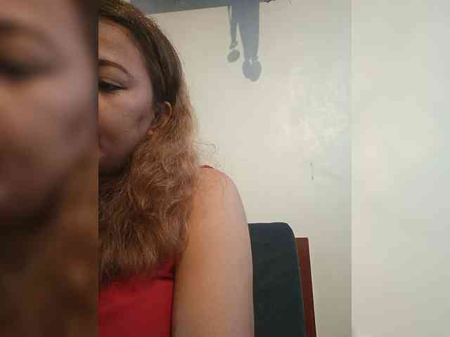 DianeHansen10 webcam