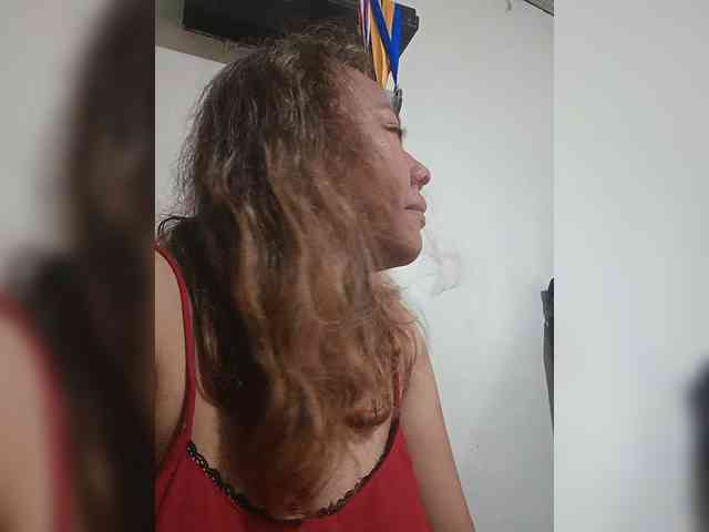 DianeHansen10 webcam