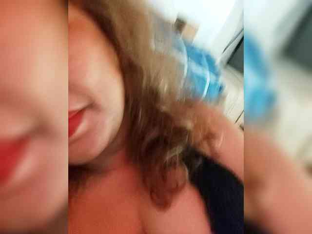DianeHansen10 webcam
