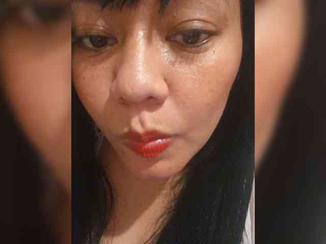 DianeHansen10 webcam