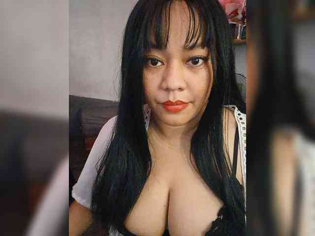 DianeHansen10 webcam