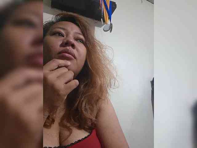 DianeHansen10 webcam