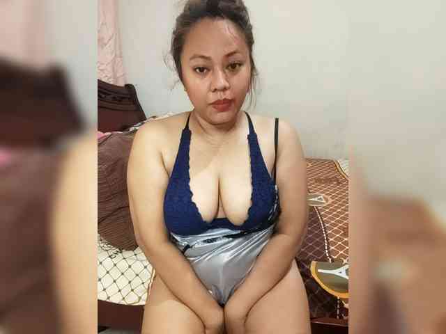 DianeHansen10 webcam
