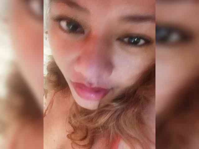 DianeHansen10 webcam