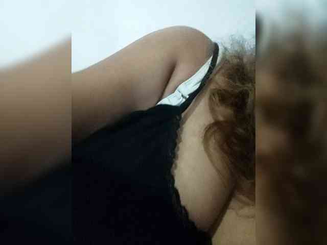 DianeHansen10 webcam