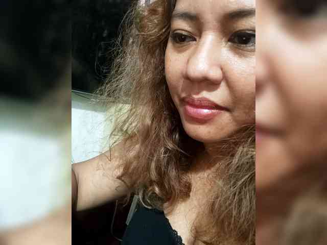DianeHansen10 Live Webcam on BongaCams