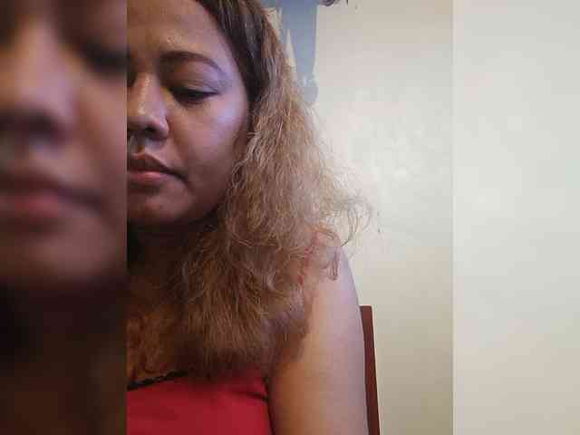 DianeHansen10 webcam