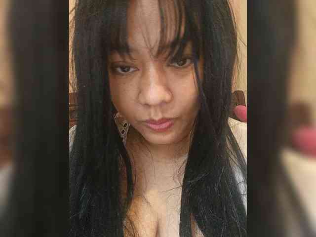 DianeHansen10 webcam