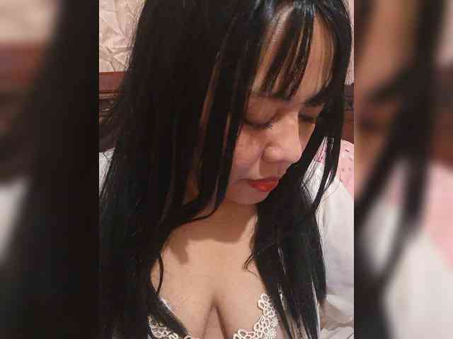 DianeHansen10 webcam