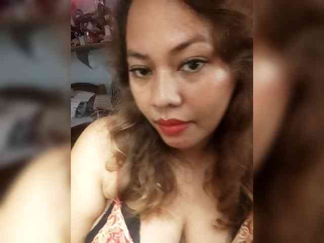 DianeHansen10 webcam