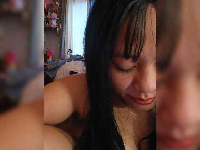 DianeHansen10 webcam