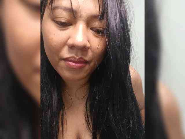 DianeHansen10 webcam