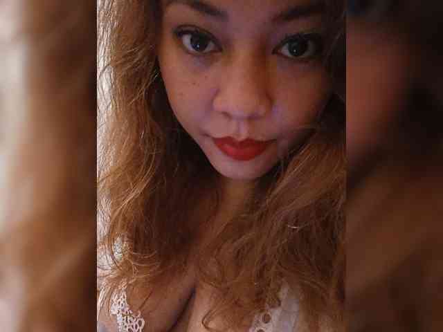 DianeHansen10 webcam