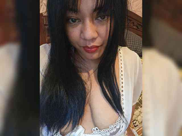 DianeHansen10 webcam
