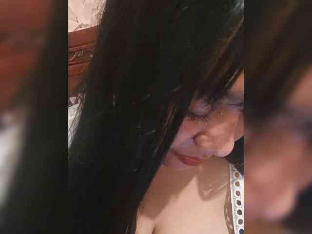 DianeHansen10 webcam