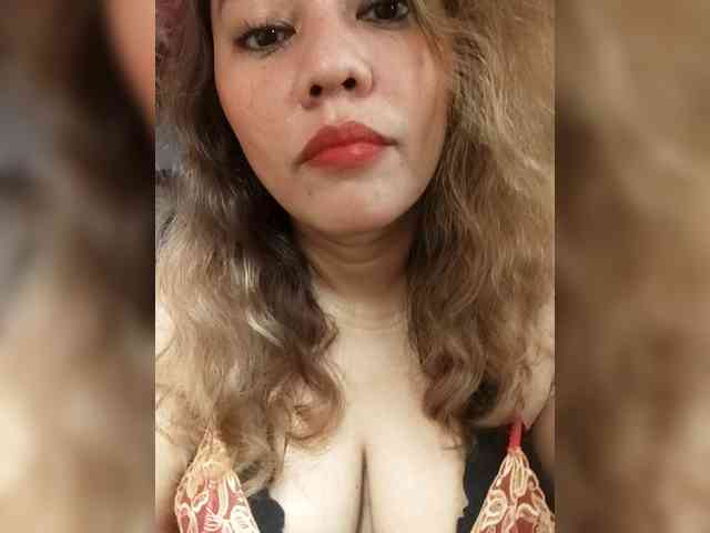 DianeHansen10 webcam