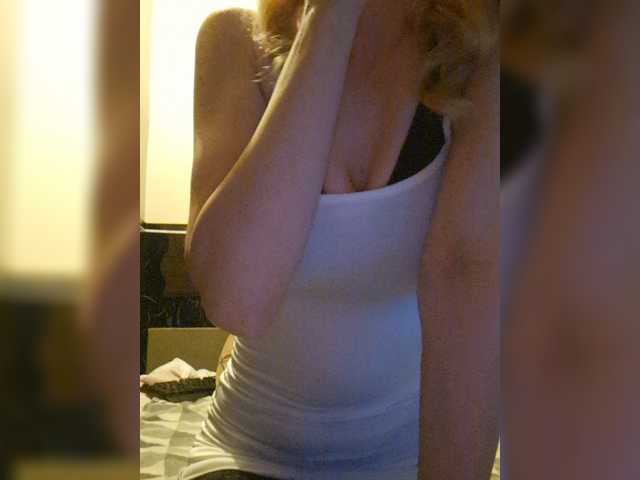 IvaAngel live cam on BongaCams