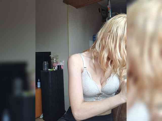 IvaAngel webcam