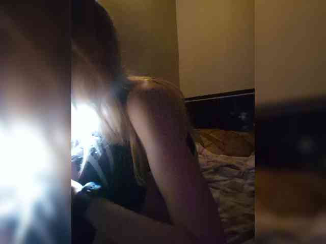 IvaAngel webcam