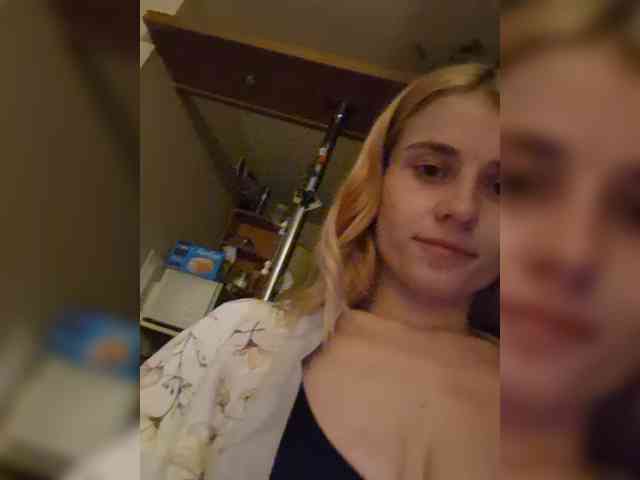 IvaAngel webcam