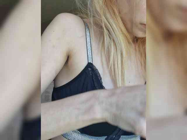 IvaAngel webcam