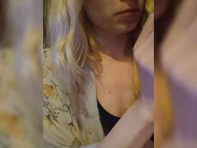 IvaAngel webcam