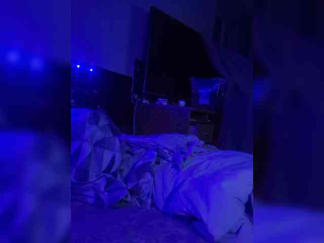 IvaAngel webcam