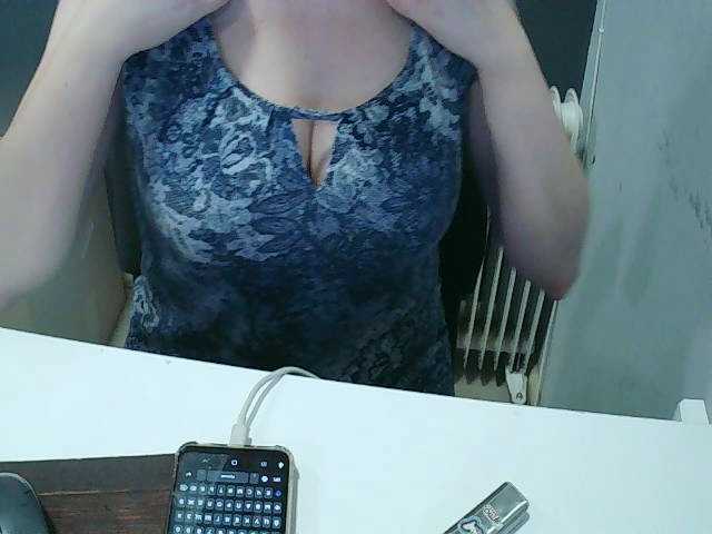 DarinaX live webcam show