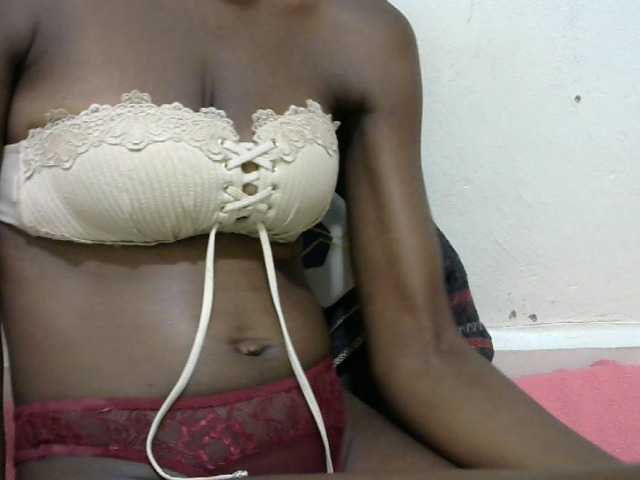 Ebonyslim live cam on BongaCams