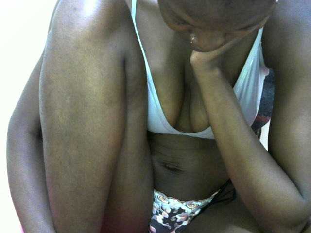 Ebonyslim live cam on BongaCams