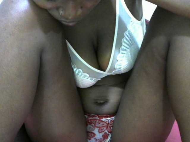 Ebonyslim live cam preview