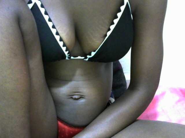 Ebonyslim live cam on BongaCams